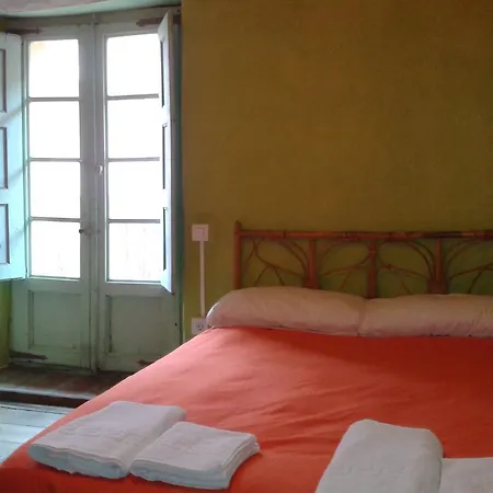 Casa Del Arco * Jaca